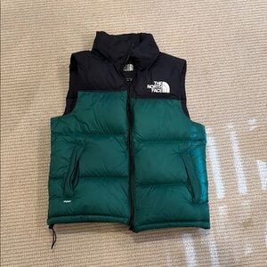 The North Face Puffer Vest- Size Small
